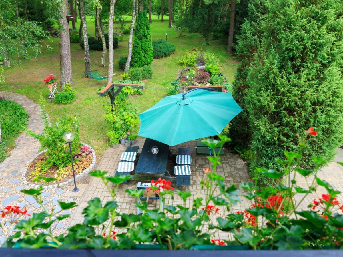 Lovely Apartment In Rusko With Pool Garden Darłowo Exterior foto